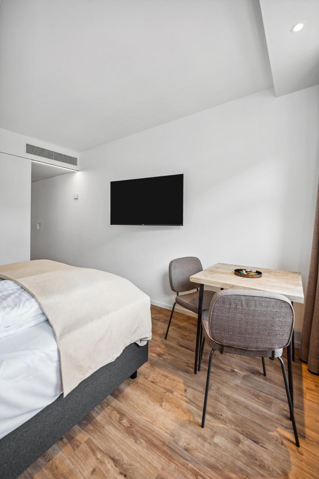 Limehome Basel Muenzgasse 객실 사진